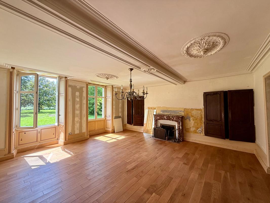 5 bedroom maison de maitre in Perigne, Deux-Sèvres, France