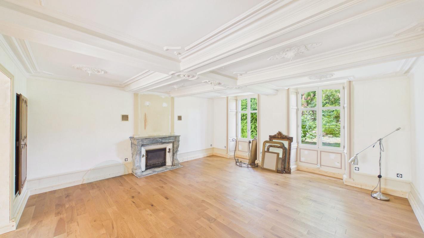 5 bedroom maison de maitre in Perigne, Deux-Sèvres, France