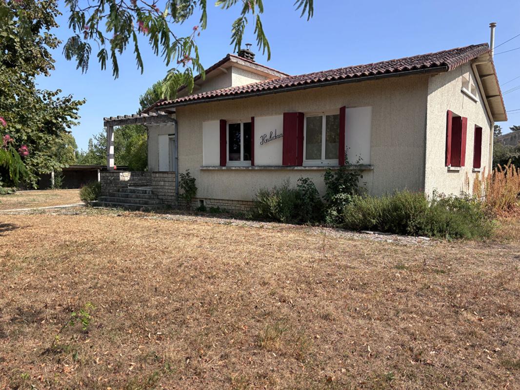3 bedroom chalet in Villefagnan, Charente, France