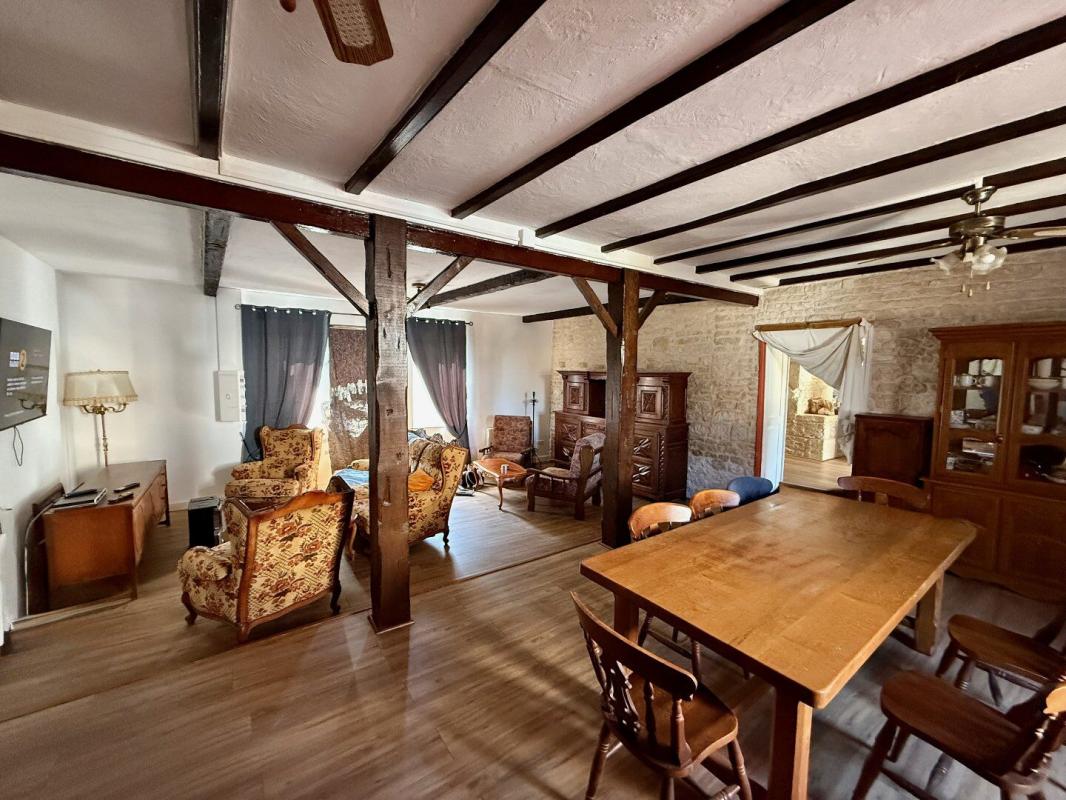 7 bedroom propriete in Tillou, Deux-Sèvres, France