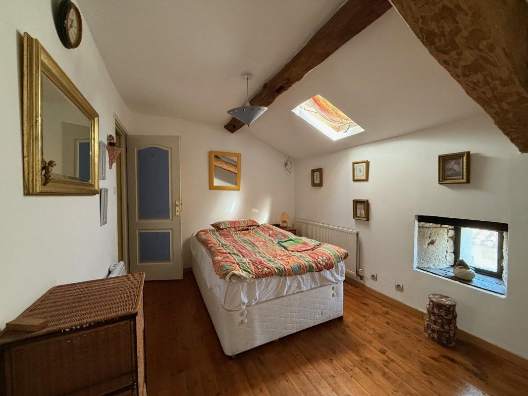 7 bedroom propriete in Tillou, Deux-Sèvres, France