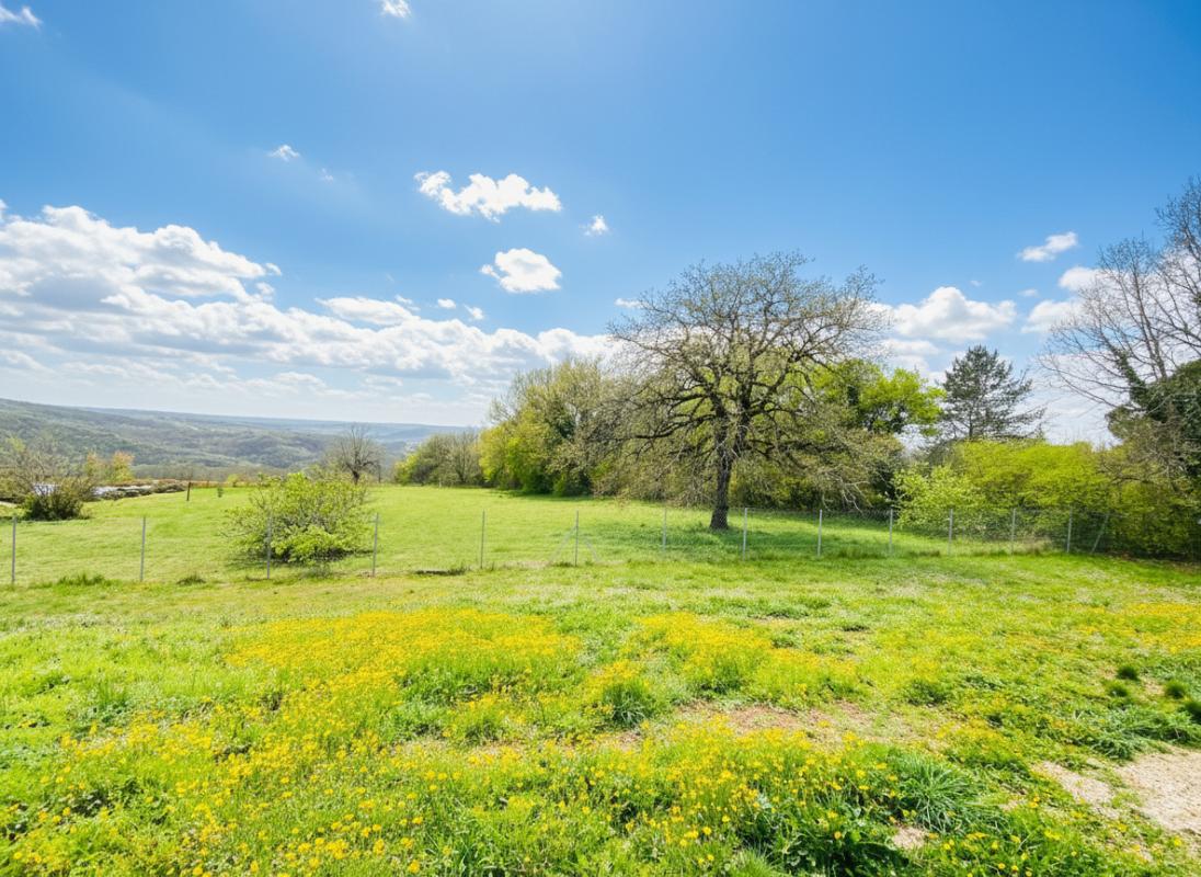4 bedroom maison in Vers, Lot, France