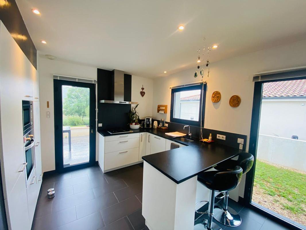3 bedroom maison in Cahors, Lot, France