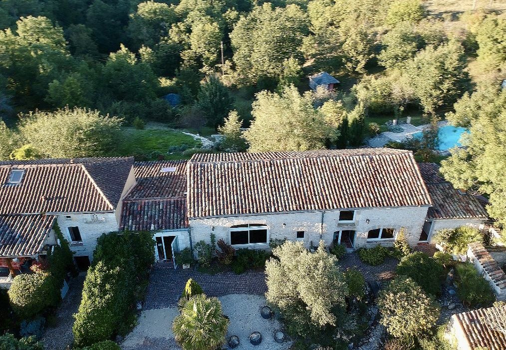7 bedroom maison in Trespoux Rassiels, Lot, France