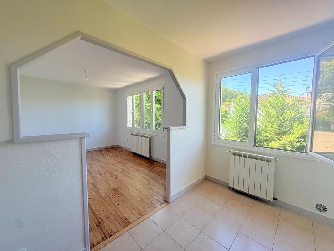3 bedroom maison in Cahors, Lot, France