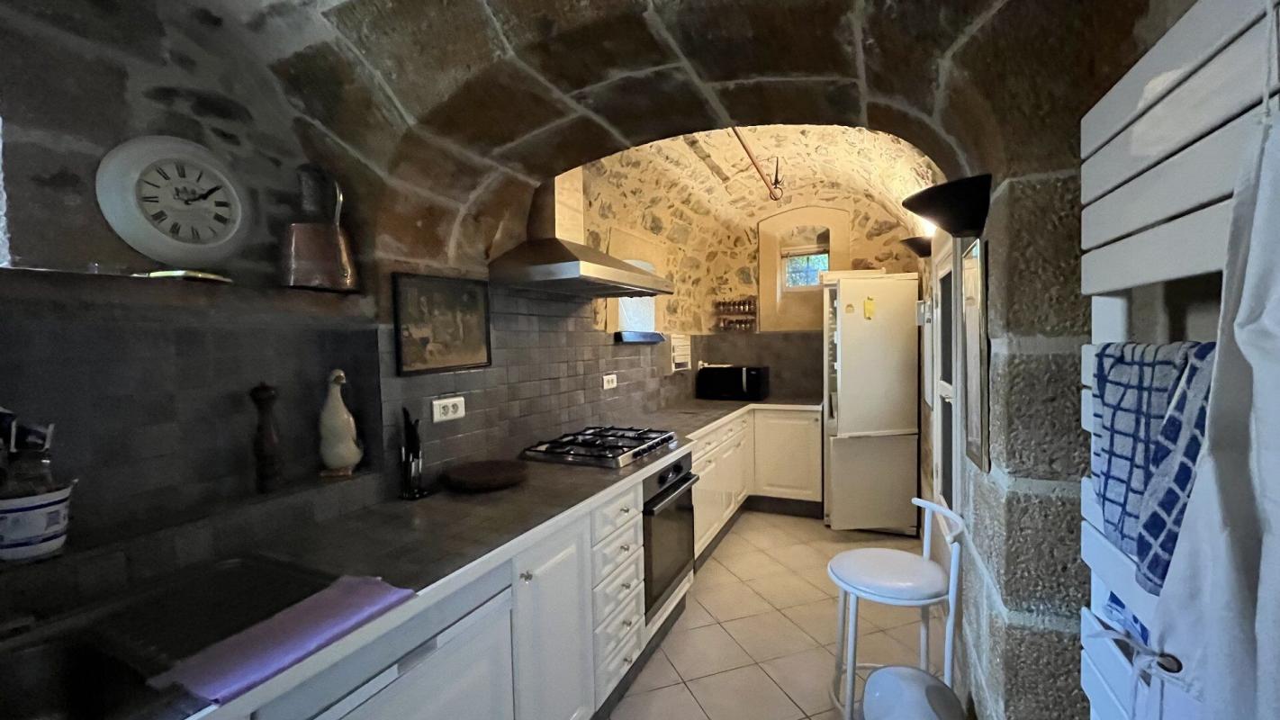4 bedroom demeure in Saint Laurent Les Tours, Lot, France