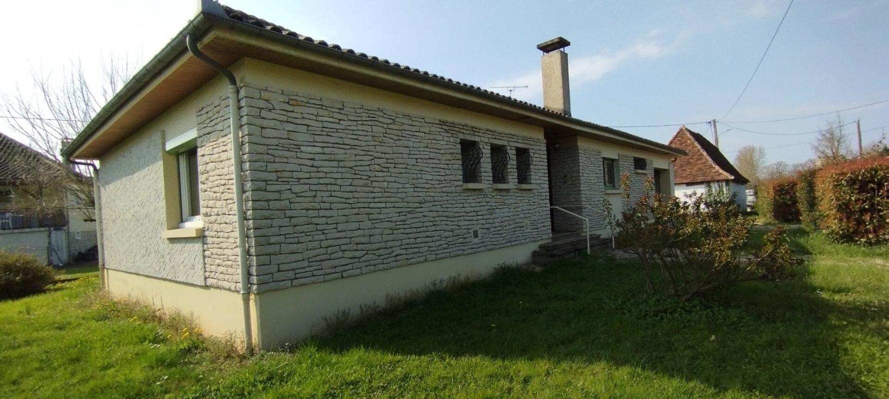 3 bedroom maison in Vayrac, Lot, France