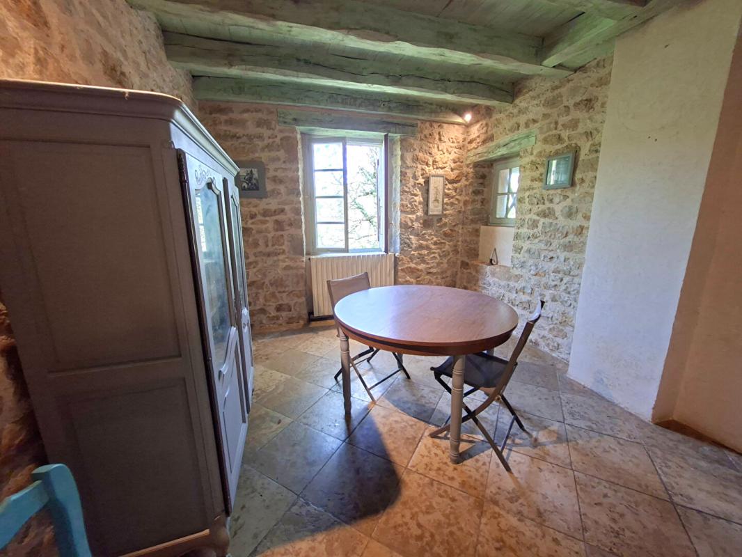 2 bedroom maison in Saint Cere, Lot, France
