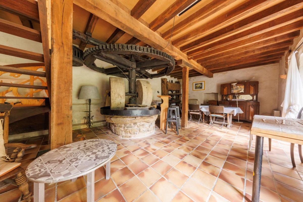 8 bedroom moulin in La Chapelle Aux Saints, Corrèze, France