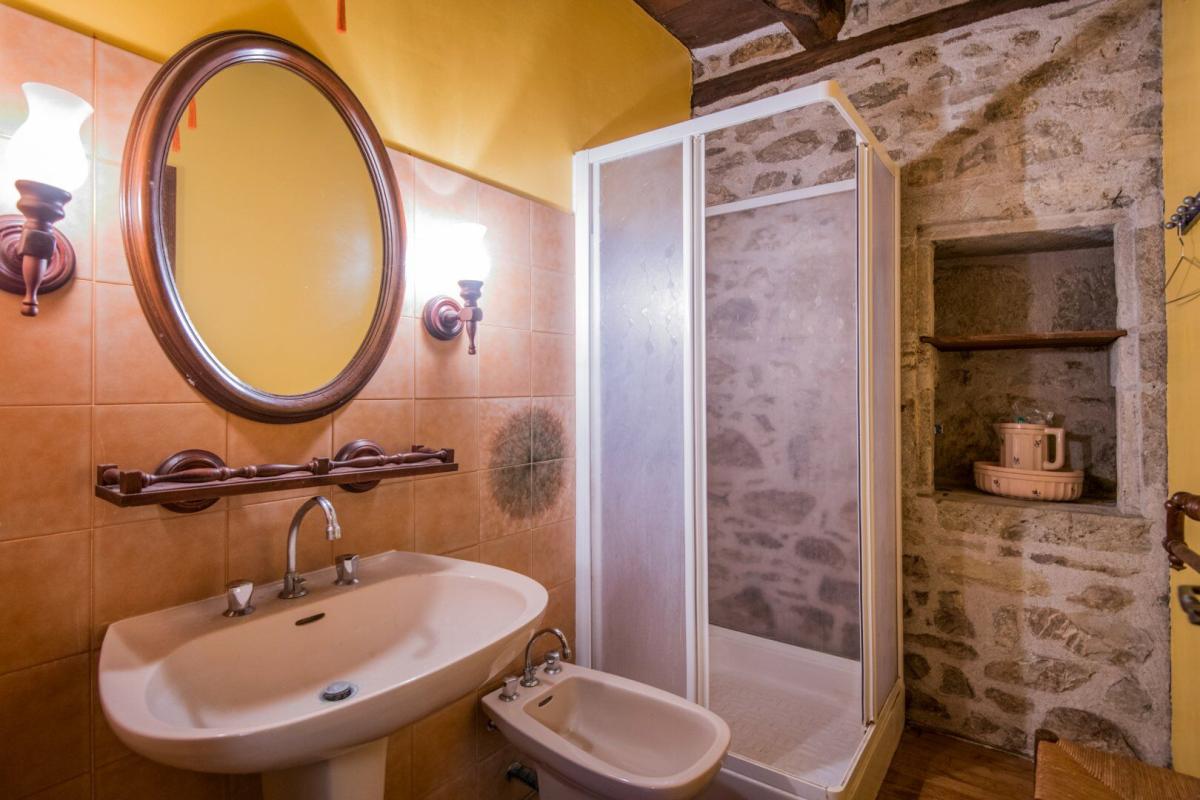 4 bedroom maison in Bretenoux, Lot, France