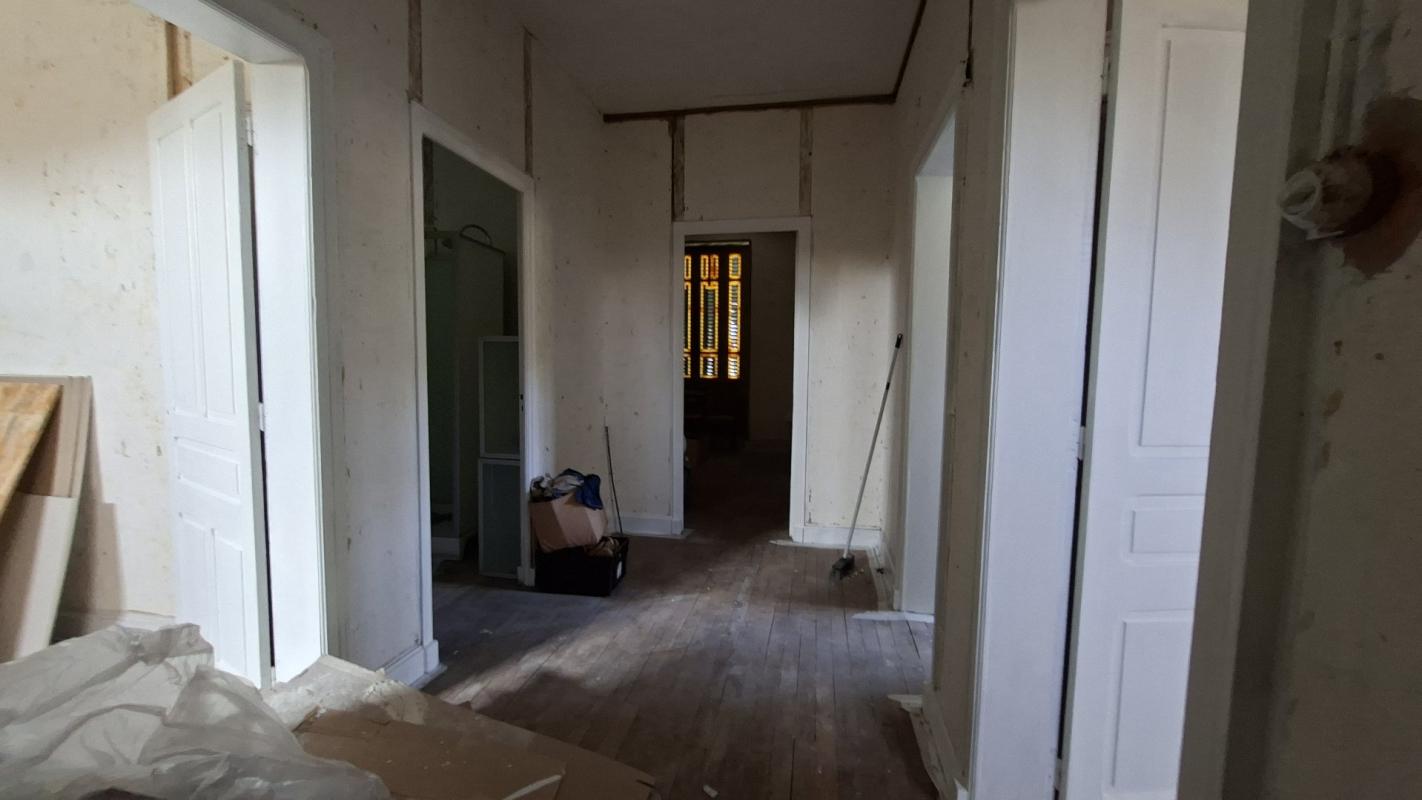 5 bedroom maison in Teyssieu, Lot, France