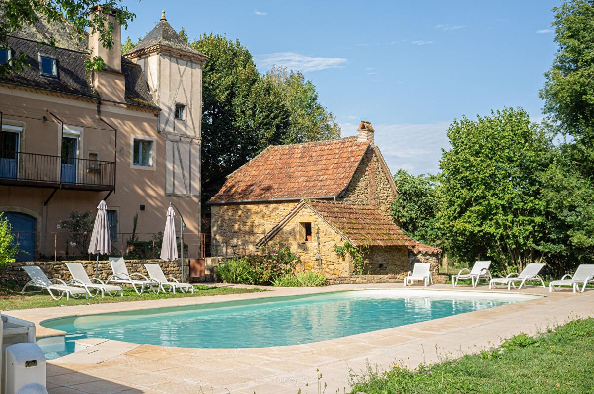 16 bedroom maison de maitre in Prudhomat, Lot, France