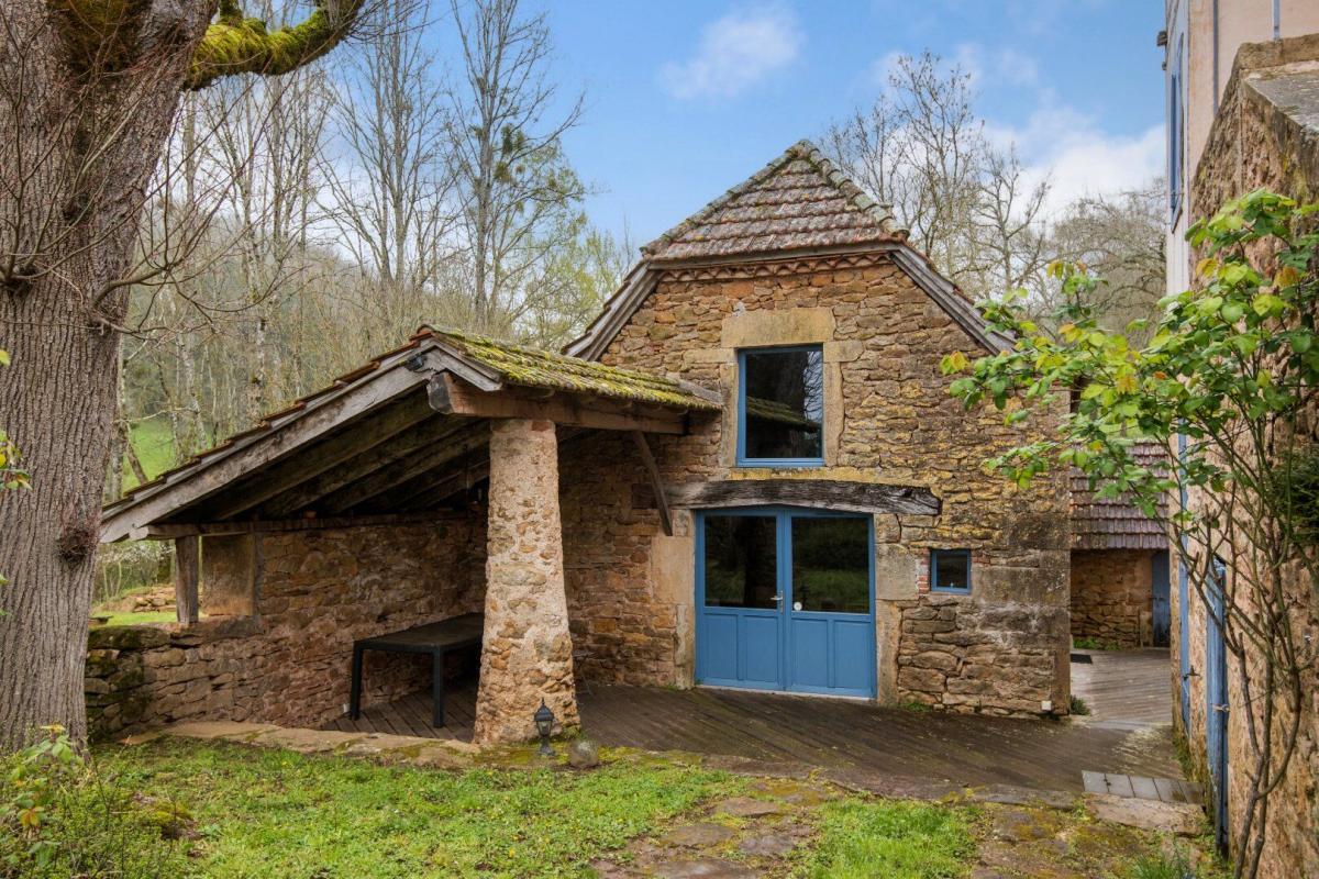 16 bedroom maison de maitre in Prudhomat, Lot, France