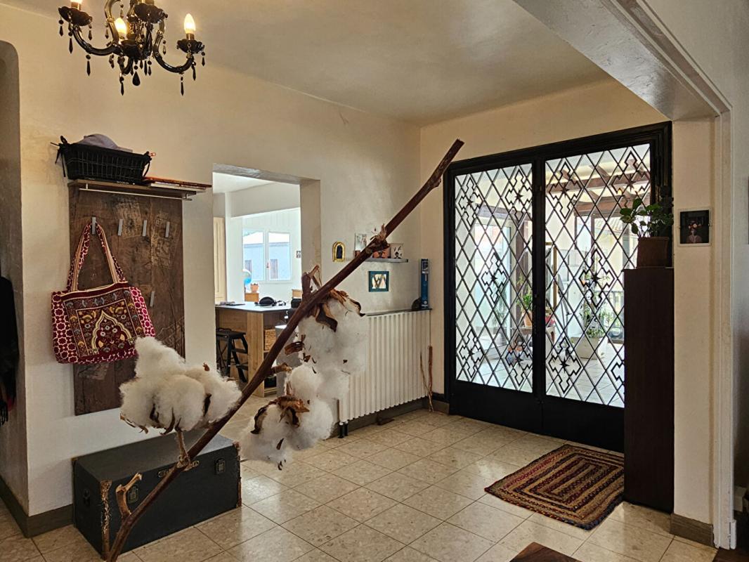 8 bedroom maison de village in Villeneuve D Olmes, Ariège, France