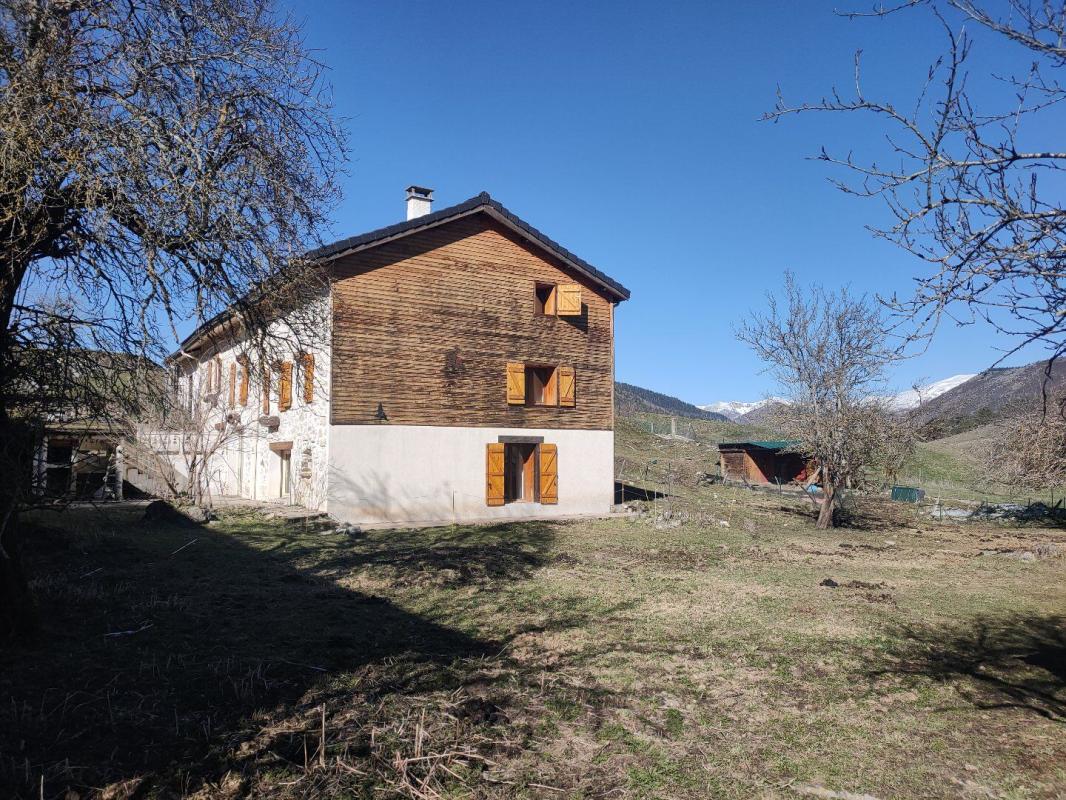 5 bedroom maison in Camurac, Aude, France