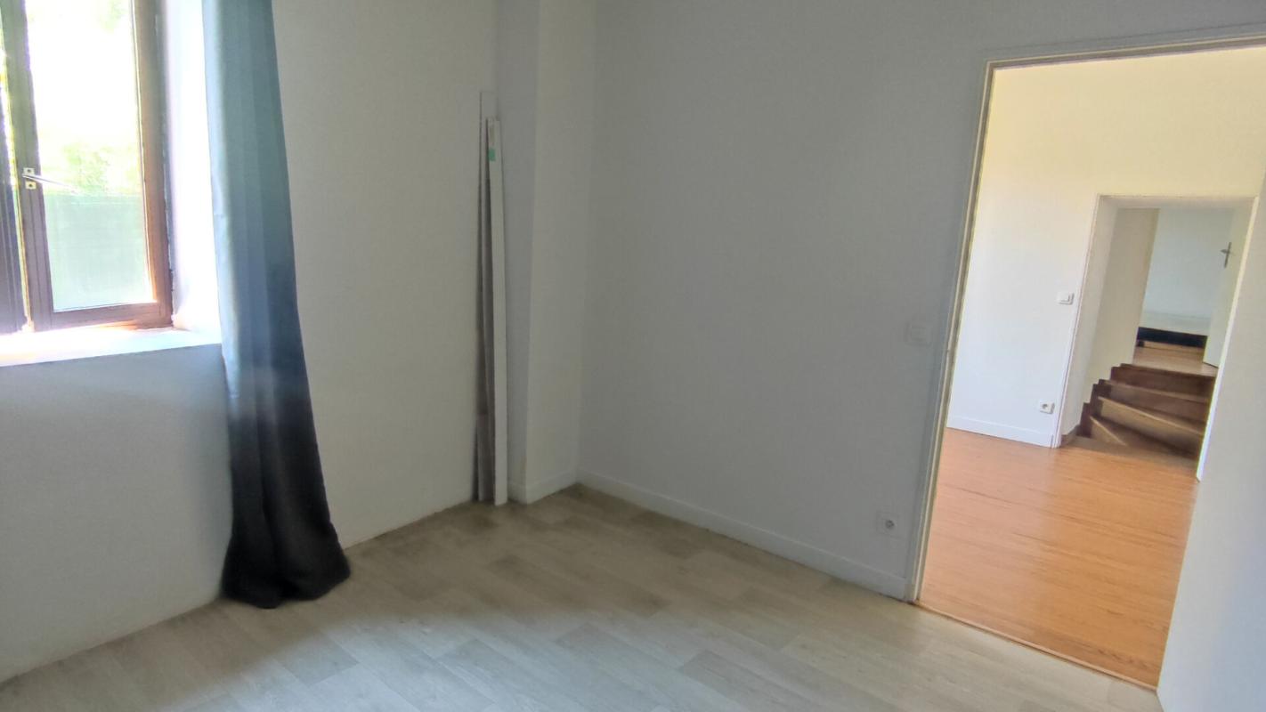 2 bedroom maison in Lavelanet, Ariège, France