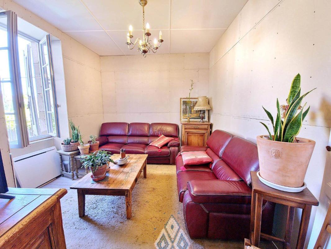4 bedroom maison de village in Caylus, Tarn-et-Garonne, France
