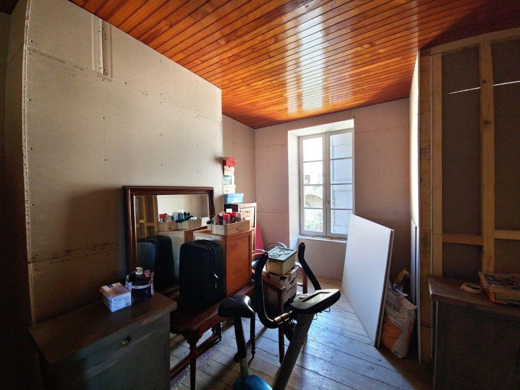 4 bedroom maison de village in Caylus, Tarn-et-Garonne, France