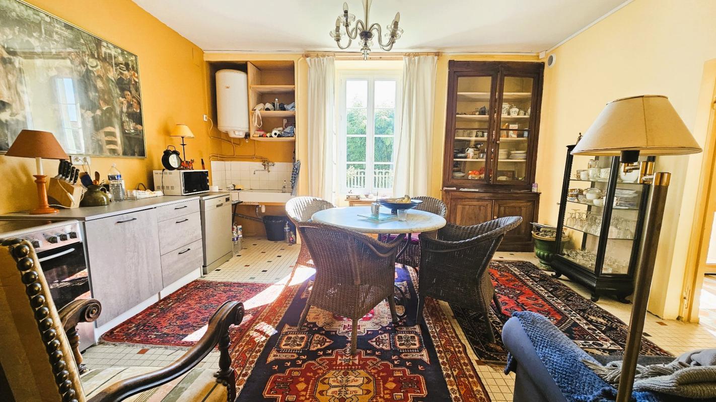 5 bedroom demeure in Caylus, Tarn-et-Garonne, France