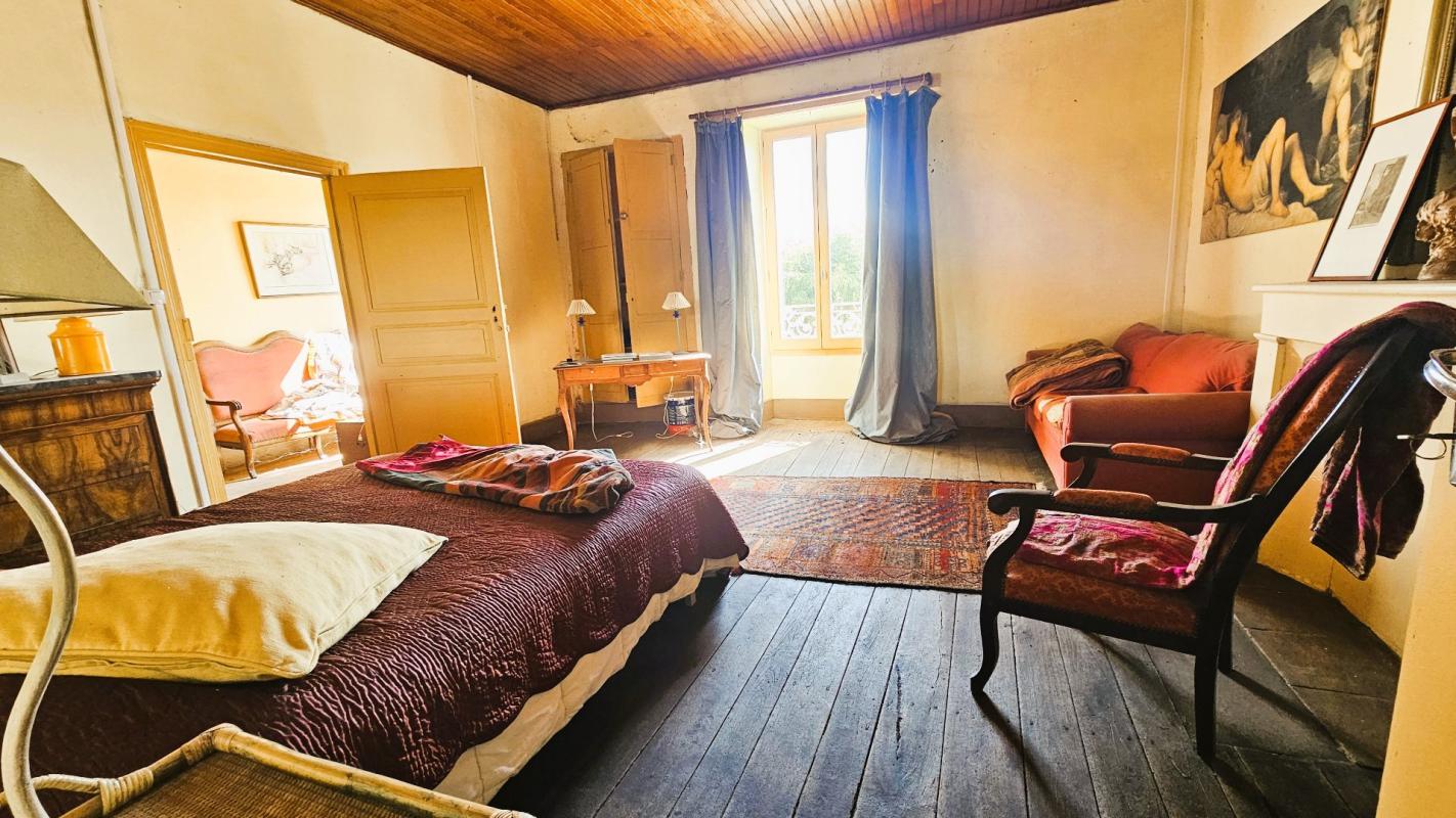 5 bedroom demeure in Caylus, Tarn-et-Garonne, France