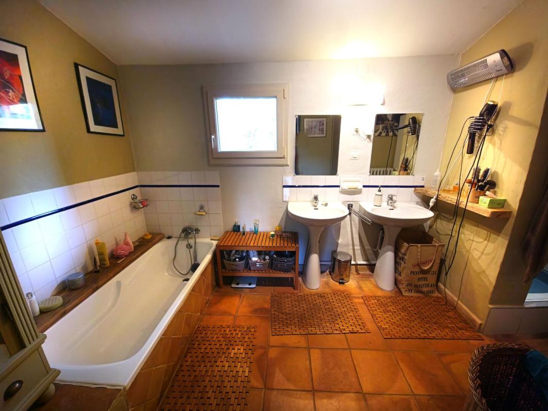 6 bedroom propriete in Caylus, Tarn-et-Garonne, France