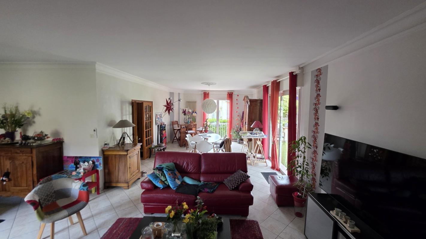 5 bedroom maison de ville in Caussade, Tarn-et-Garonne, France