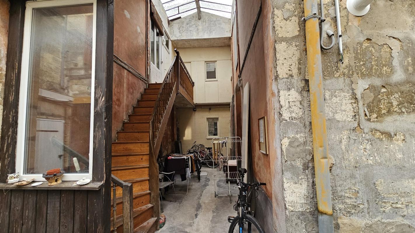 immeuble in Bordeaux, Gironde, France