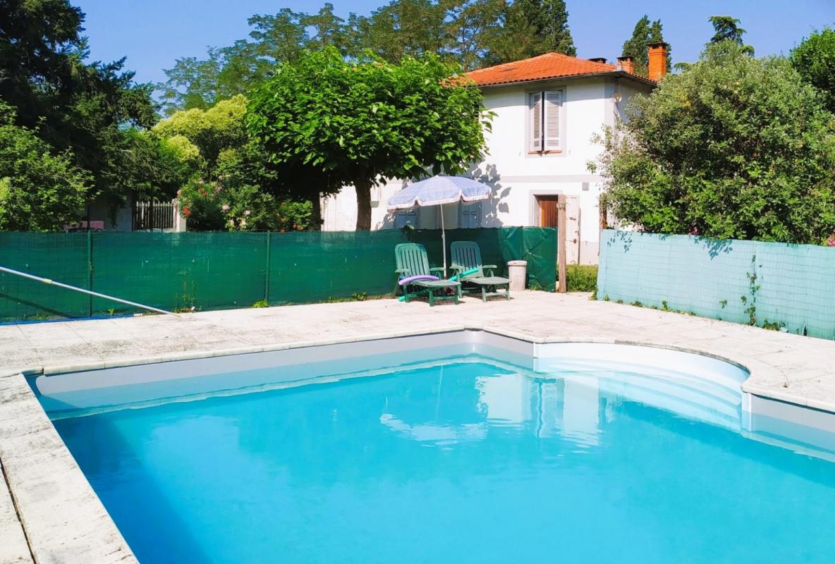 5 bedroom demeure in Cayrac, Tarn-et-Garonne, France