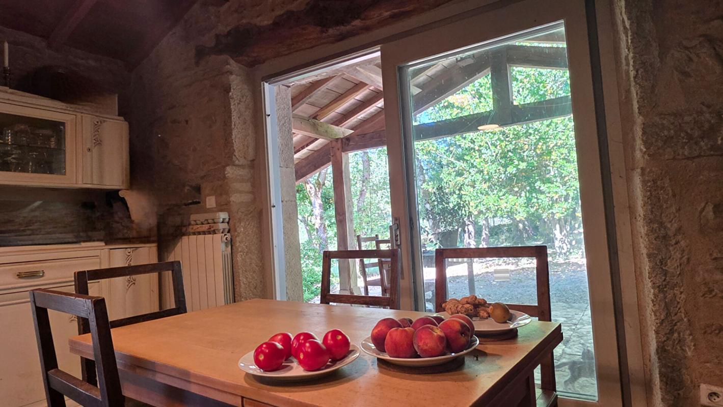 2 bedroom maison en pierres in Saint Antonin Noble Val, Tarn-et-Garonne, France