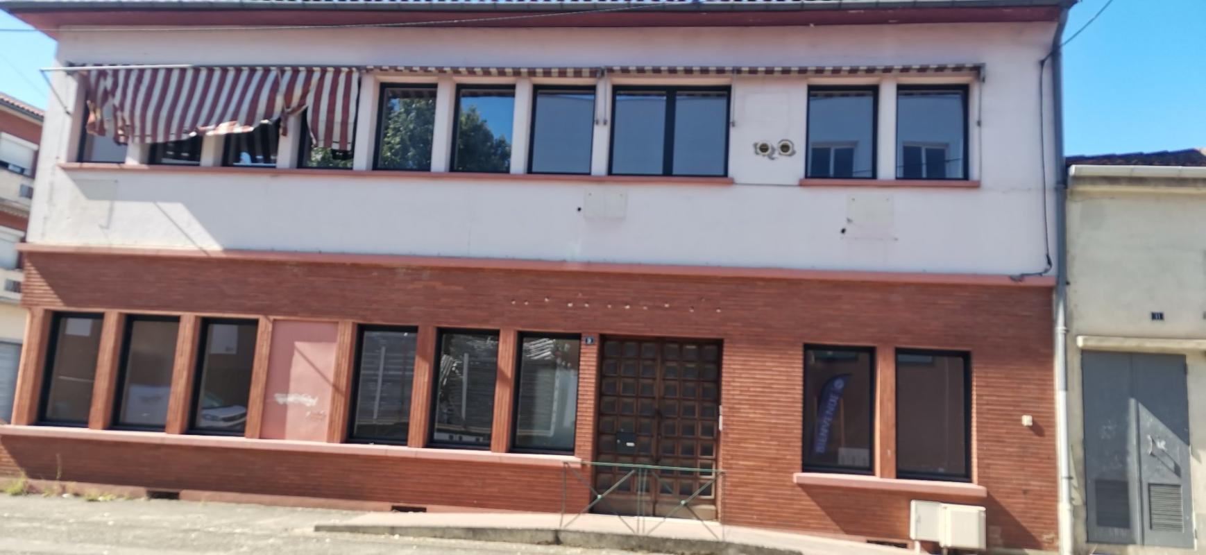 bureau in Montauban, Tarn-et-Garonne, France