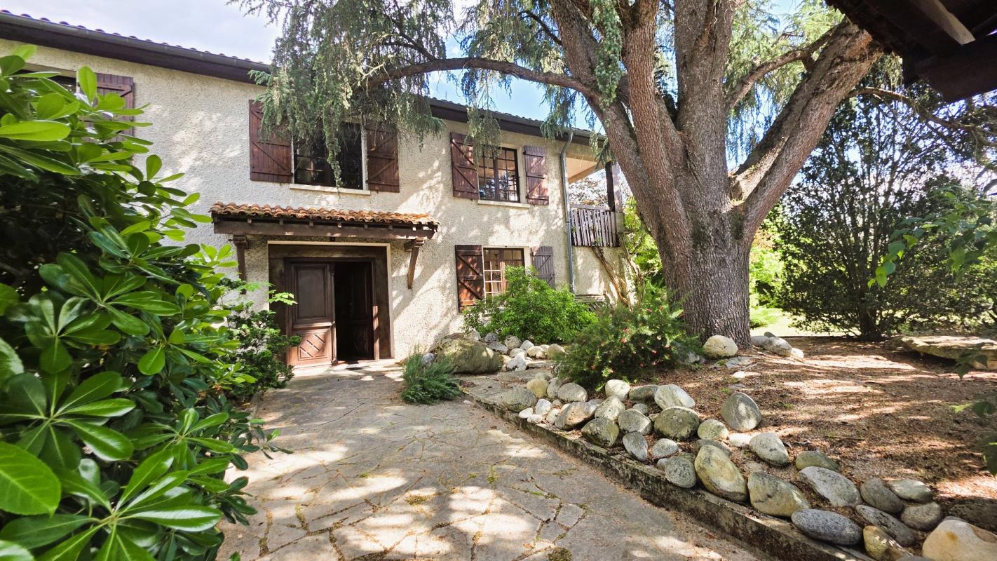 5 bedroom demeure in Albias, Tarn-et-Garonne, France