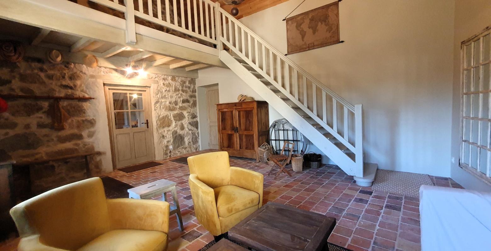 5 bedroom propriete in Lunac, Aveyron, France
