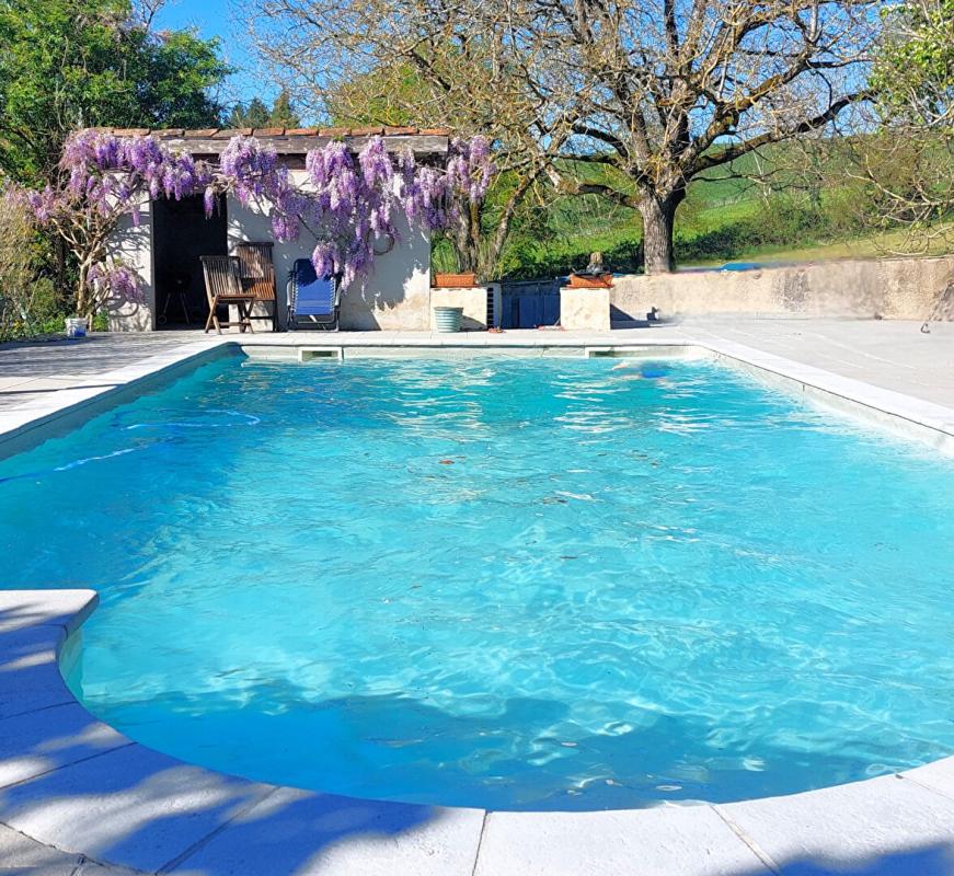 7 bedroom propriete in Lunac, Aveyron, France