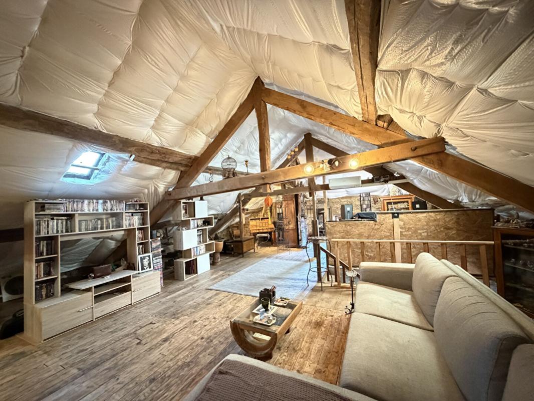 5 bedroom maison de village in La Salvetat Peyrales, Aveyron, France