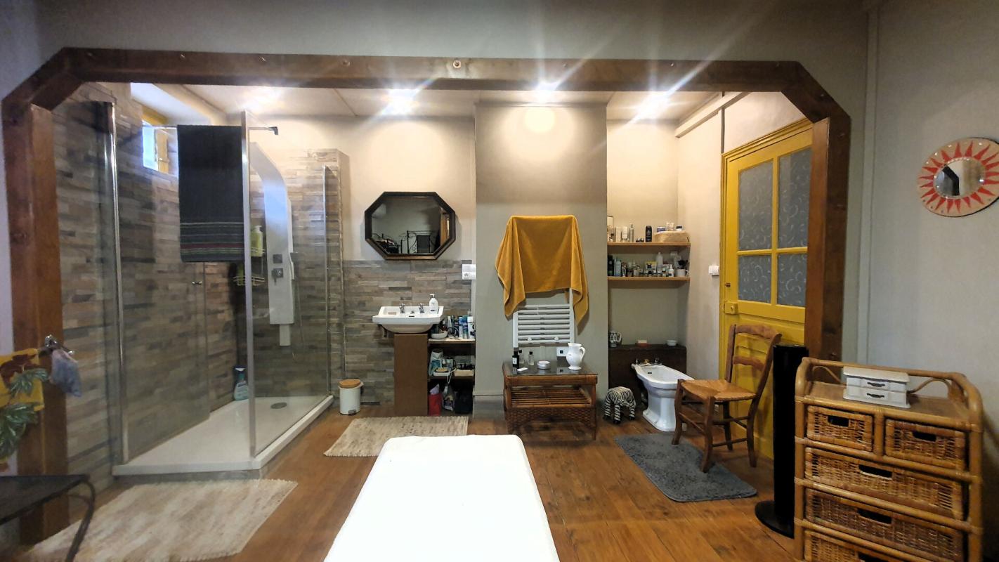 5 bedroom maison de village in La Salvetat Peyrales, Aveyron, France