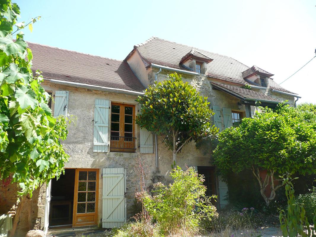 3 bedroom propriete in Villeneuve, Aveyron, France