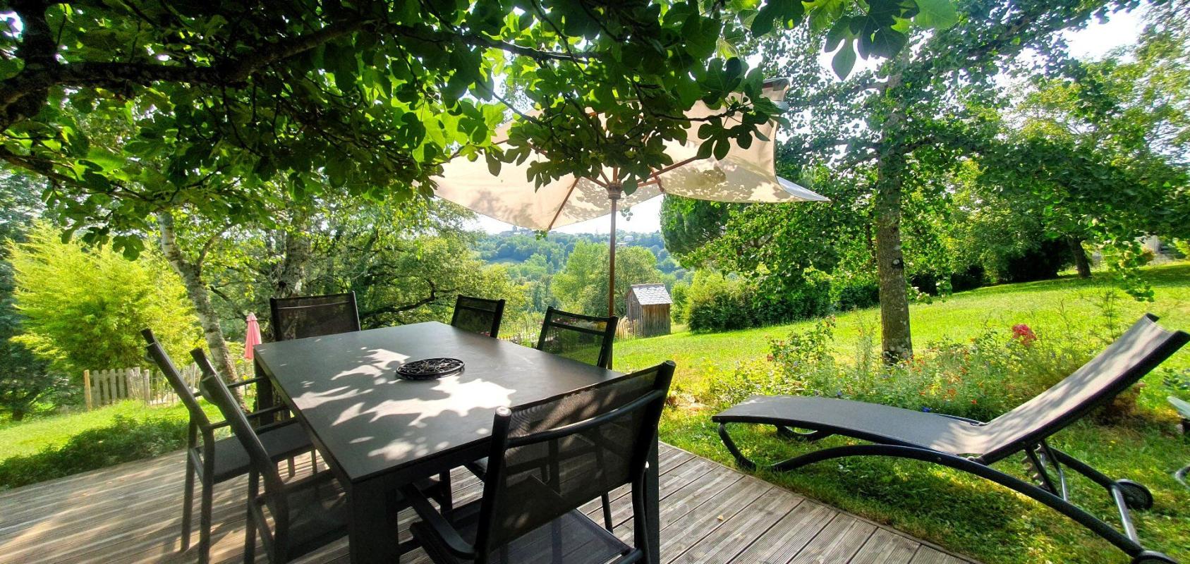 6 bedroom gite in Lunac, Aveyron, France