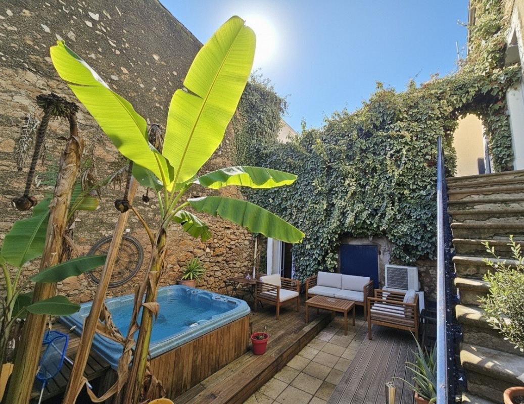 5 bedroom maison de maitre in Magalas, Hérault, France