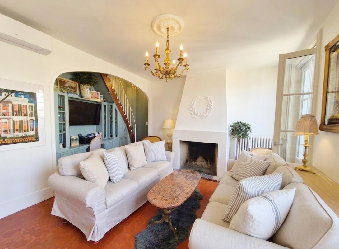 4 bedroom duplex/triplex in Beziers, Hérault, France