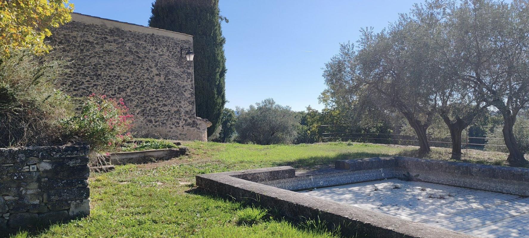 9 bedroom corps de ferme in Forcalquier, Alpes-de-Haute-Provence, France