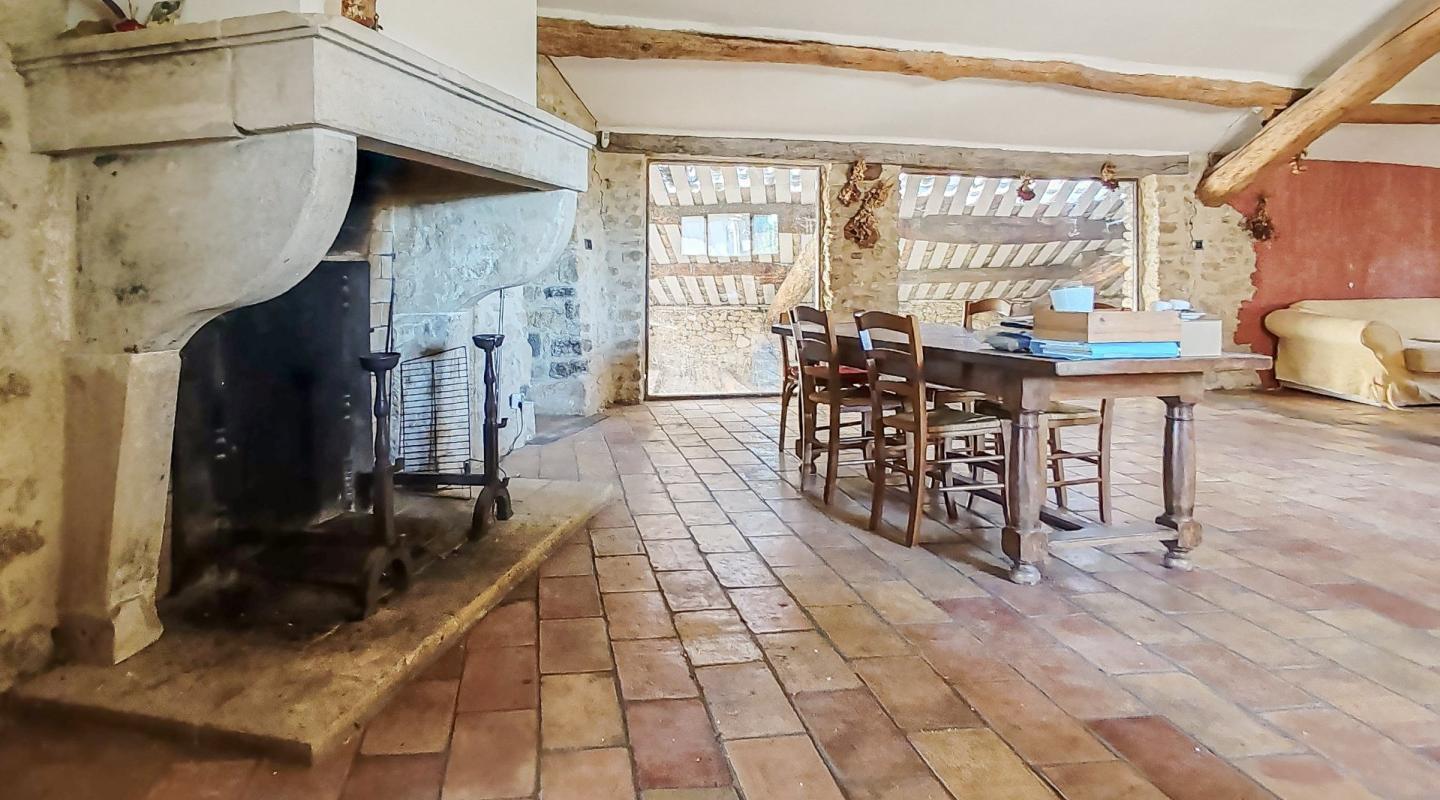 9 bedroom corps de ferme in Forcalquier, Alpes-de-Haute-Provence, France