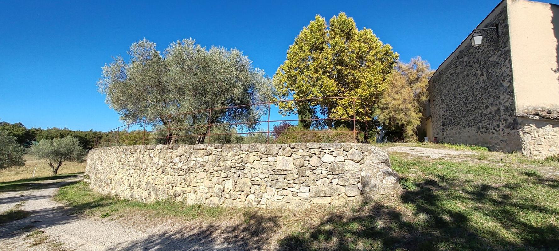 9 bedroom corps de ferme in Forcalquier, Alpes-de-Haute-Provence, France