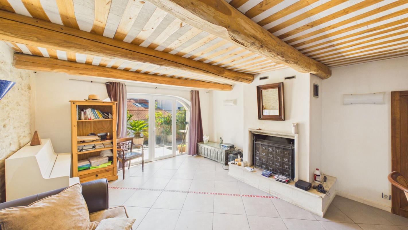 3 bedroom maison de village in Rognonas, Bouches-du-Rhône, France