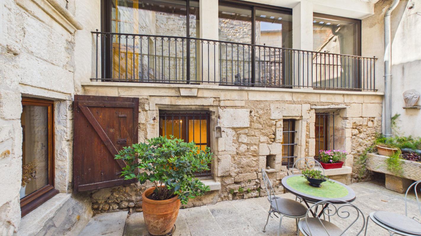 5 bedroom maison en pierres in Eyragues, Bouches-du-Rhône, France