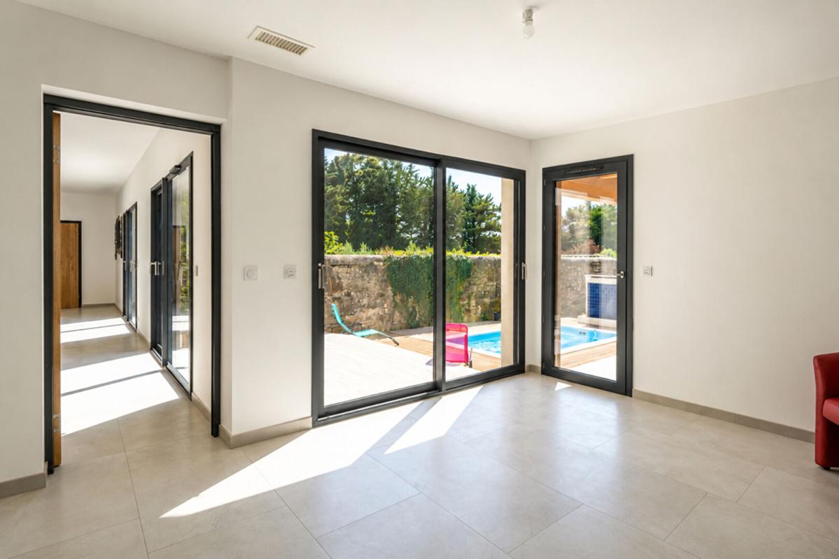 4 bedroom maison de village in Uzes, Gard, France