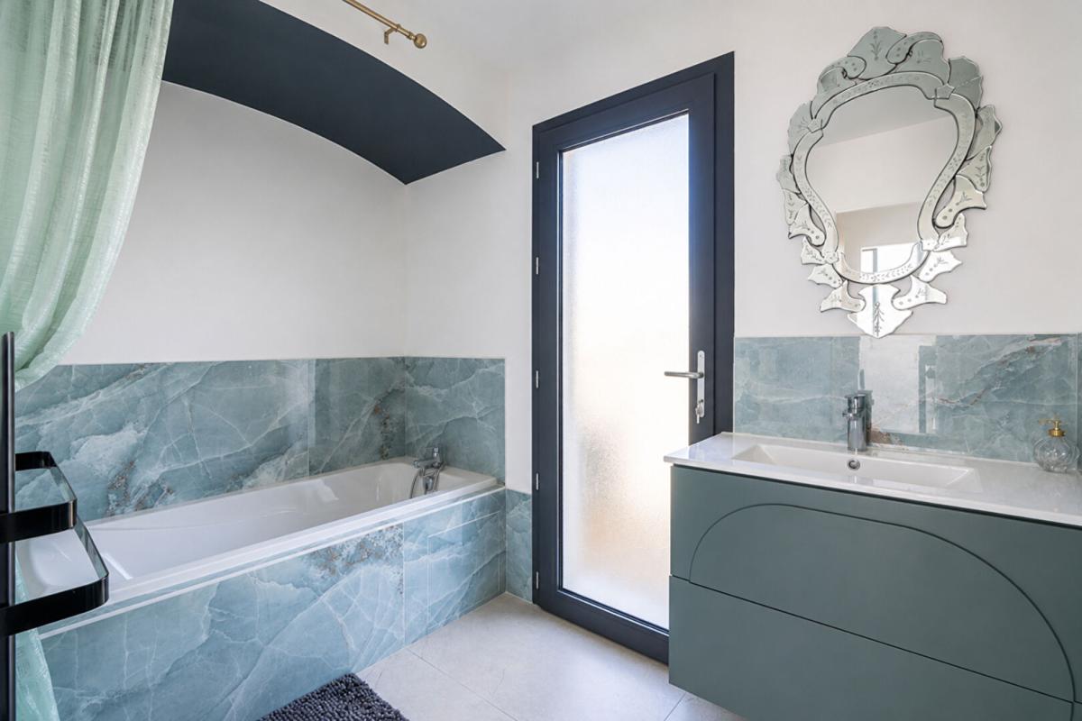 4 bedroom maison de village in Uzes, Gard, France