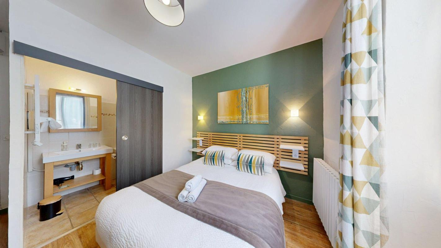 14 bedroom local commercial in Saint Remy De Provence, Bouches-du-Rhône, France