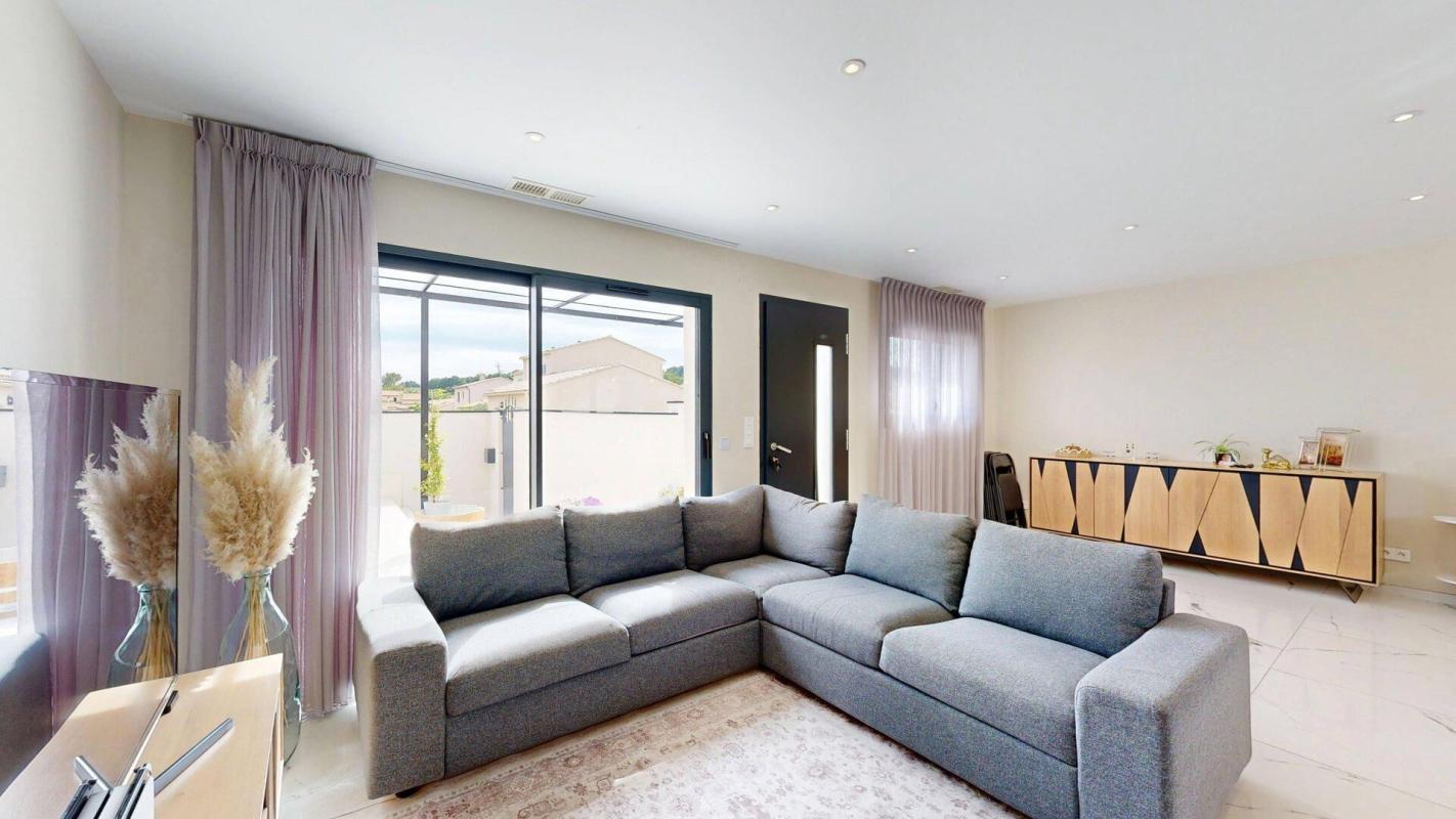 3 bedroom maison recente in Malemort Du Comtat, Vaucluse, France