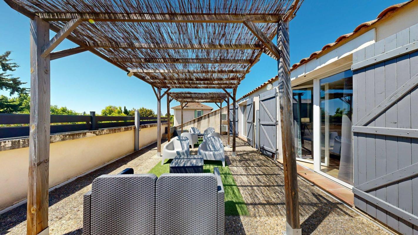 14 bedroom hotel in Avignon, Vaucluse, France