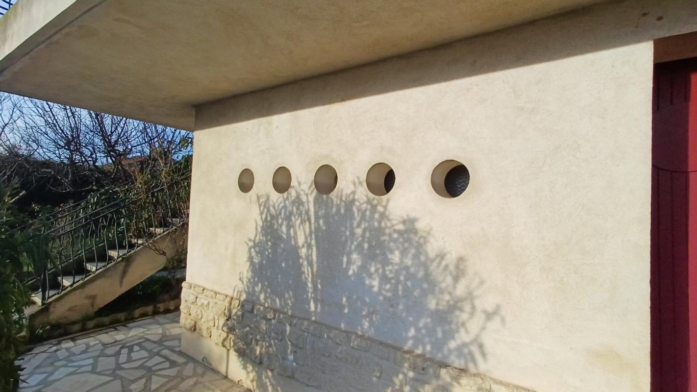 4 bedroom villa in Avignon, Vaucluse, France